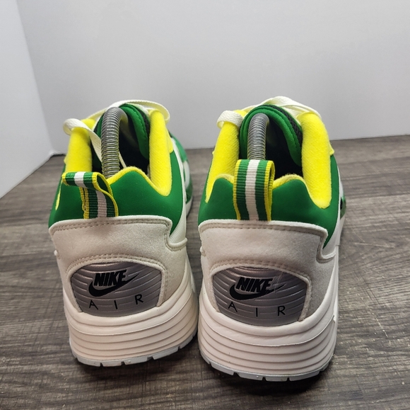 Nike Air Max Solo Oregon Ducks UNIVERSITY Of OREGON Men's Size 9 FZ4837-001 - Picture 5 of 8